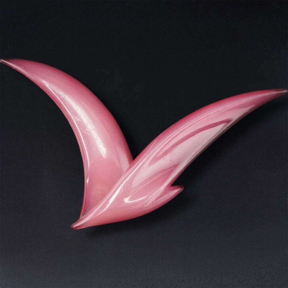 Vintage B+D Denmark Buch‎ Deichmann Pink Lucite Seagull Bird Brooch Pin MCM